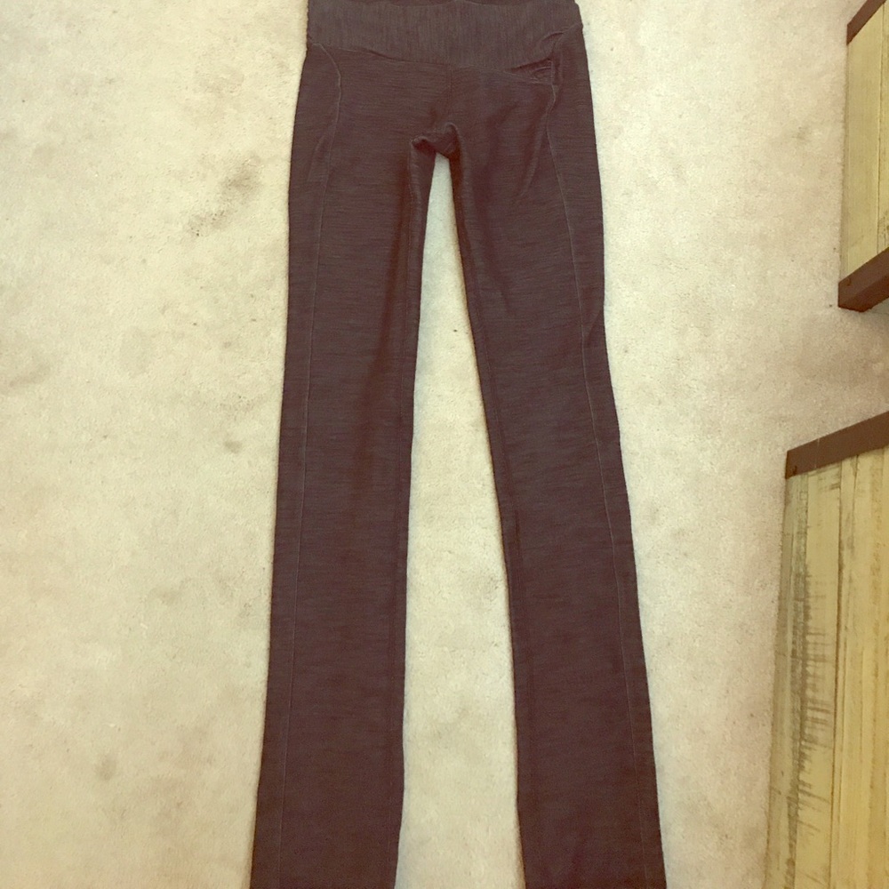 Lululemon size 4 leggings
