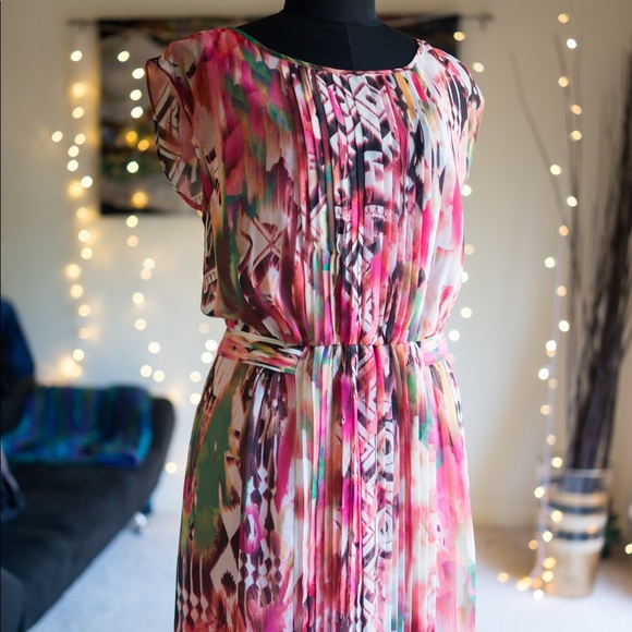 Colorful Ellen Tracy flutter sleeve pleated dress - Picture 2 of 8