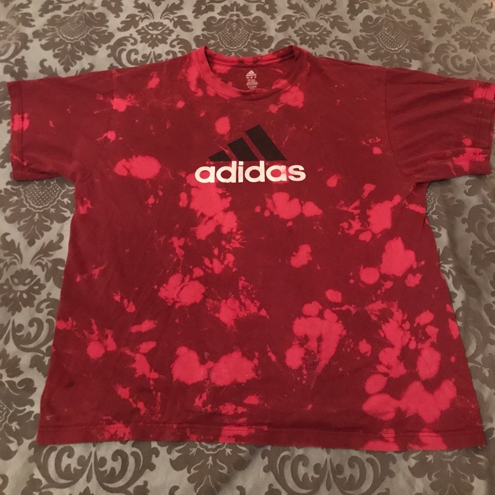 Adidas tee
