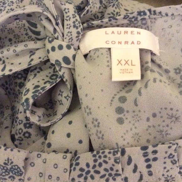 NWT Lauren Conrad pleat neck shift dress - Picture 2 of 3