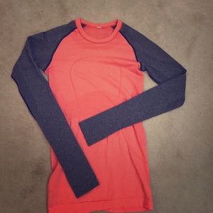 Lululemon long sleeve running top