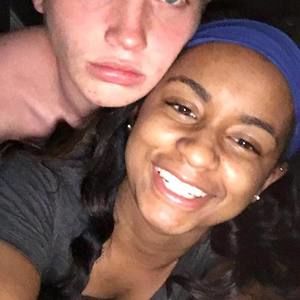 Meet your Posher, Drew