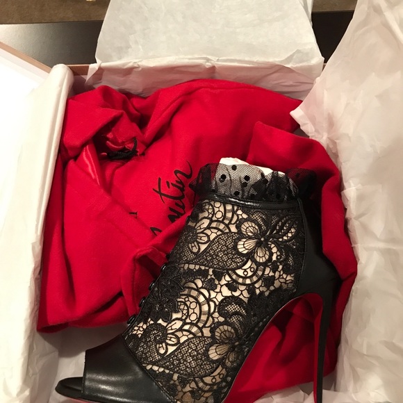 Christian Louboutin Fall Booties - Picture 3 of 8