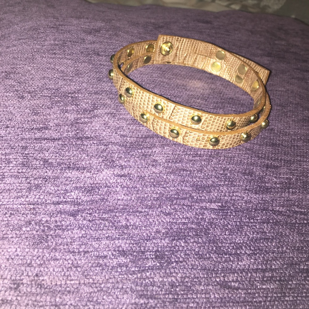 Brahmin wrap bracelet. Great condition.