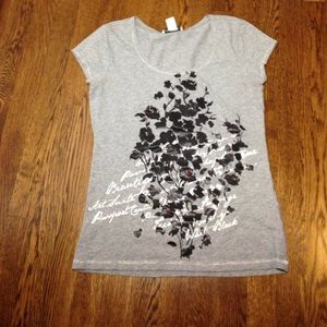 White House Black Market T-Shirt White House Black Market T-Shirt