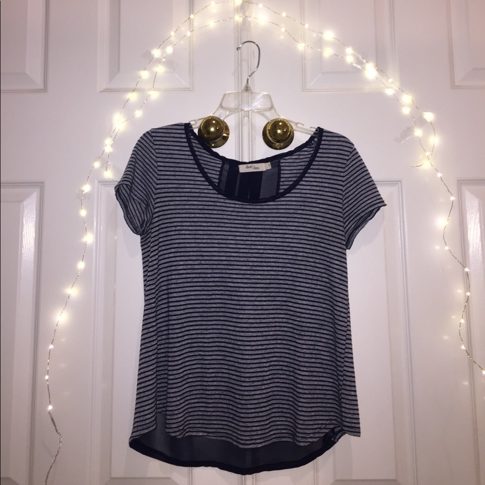 Striped short sleeve shirt