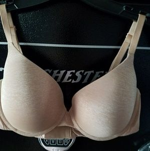 Victoria's Secret uplift demi bra