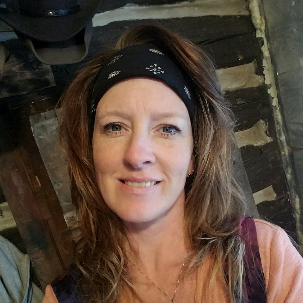 Meet your Posher, Melanie
