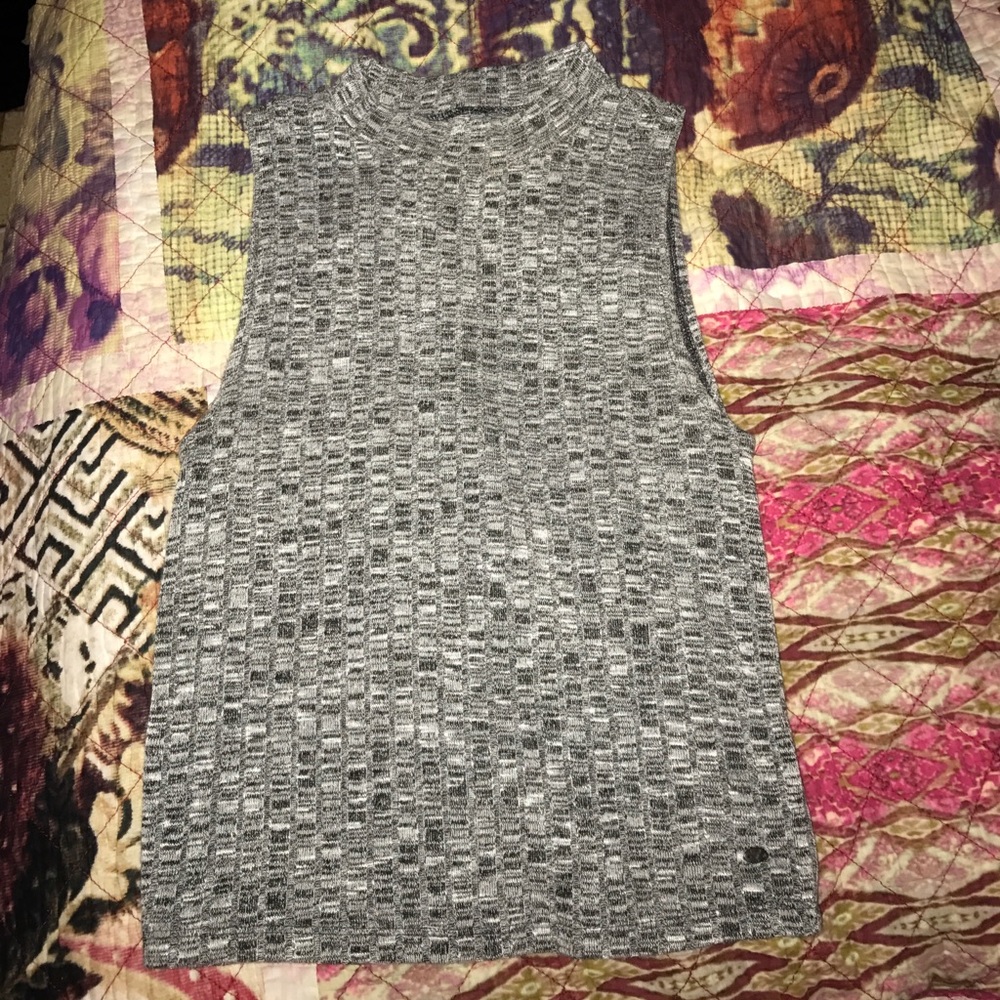 Turtleneck tank top