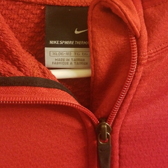 Nike Sphere Thermal Zip Up - Picture 2 of 3
