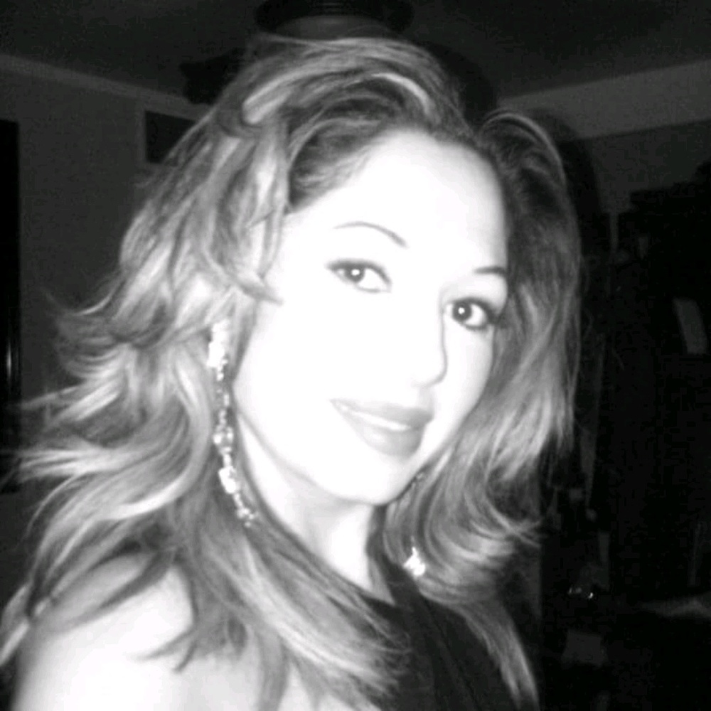 Meet your Posher, Monica