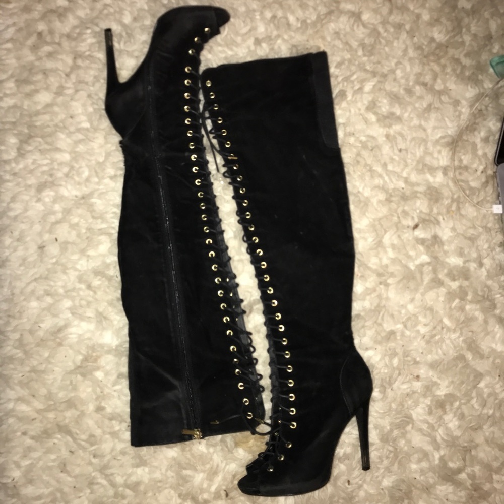 High-thigh Lace up Boot