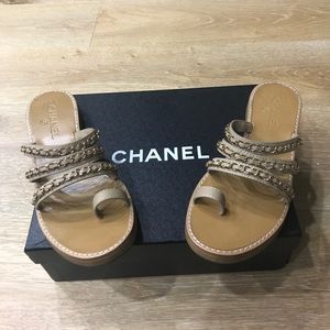 Chanel Flats!