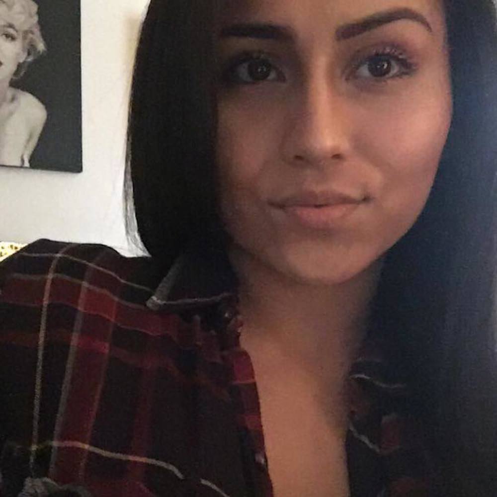 Meet your Posher, Janet