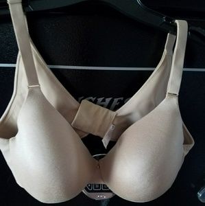 Back smoother bra from Cacique