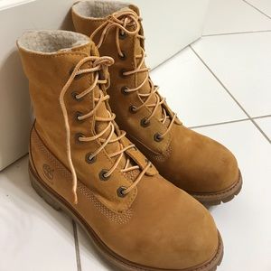 Light brown timberlands