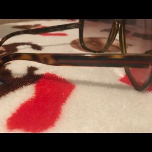 Authentic Gucci Sunglasses Authentic Gucci Sunglasses