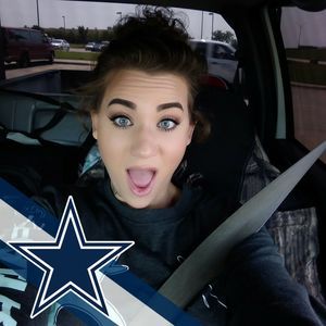 Meet your Posher, Vanessa