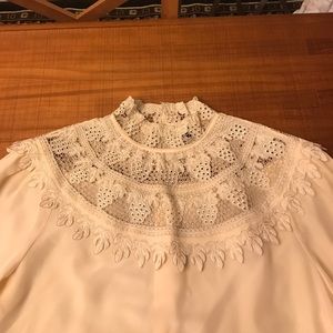 VINTAGE lace collar shirt VINTAGE lace collar shirt