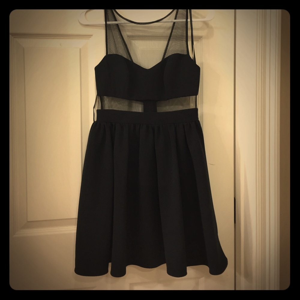 Hailey Logan by Adrianna Papell dress!!!