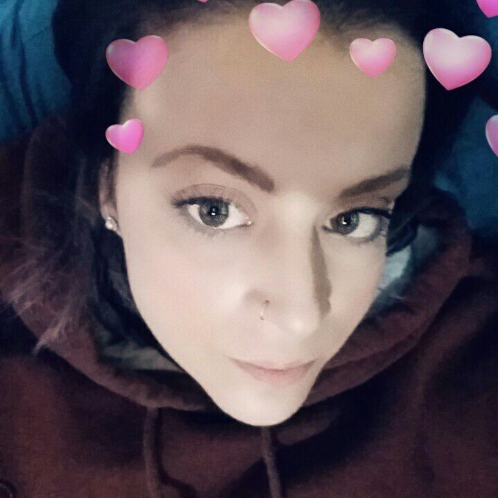 Meet your Posher, Isabel