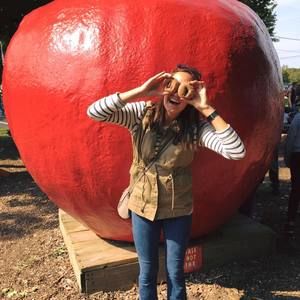 Meet your Posher, Kaitlyn