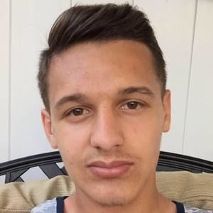 Meet your Posher, Jason