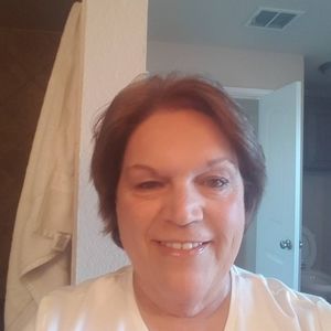 Meet your Posher, Vicky