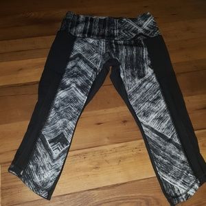 Lululemon capris