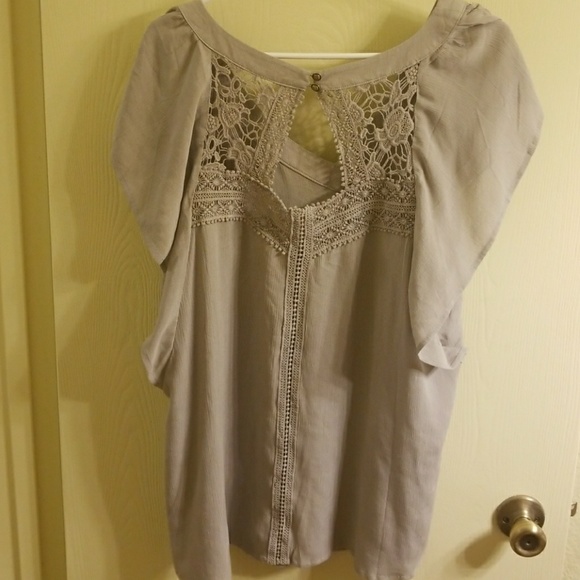 Torrid Gray Blouse - Picture 3 of 4