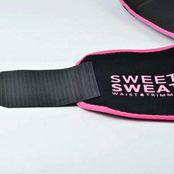 Sweet Sweat Premium Waist Trimmer Belt 
Flexible C - Picture 2 of 5