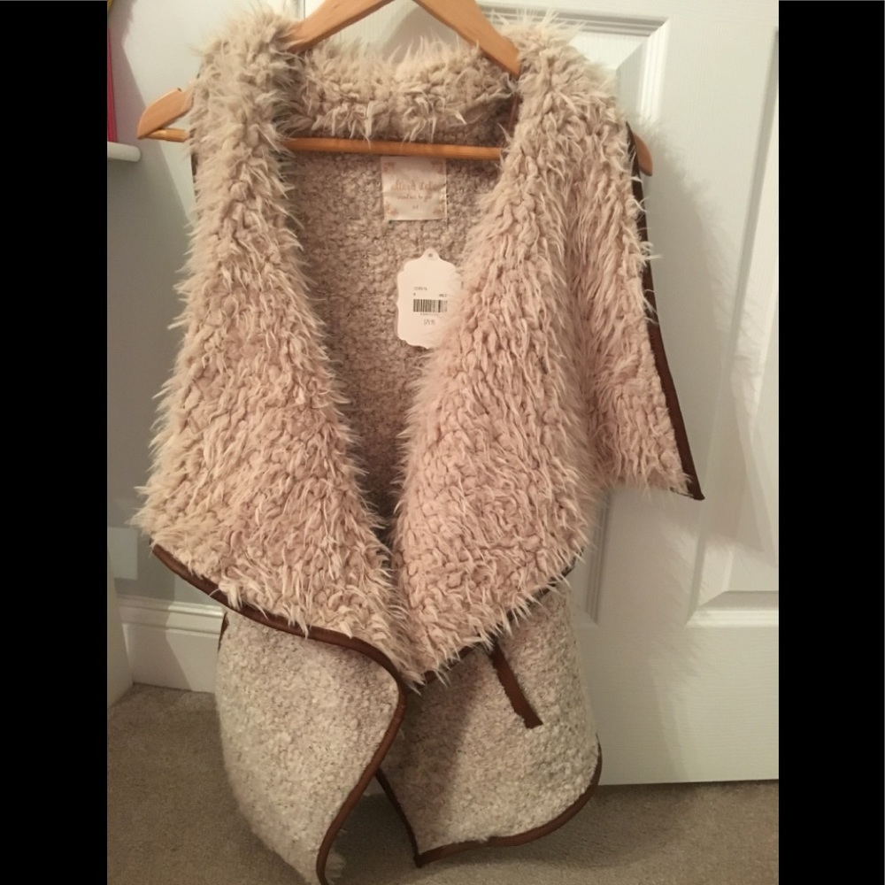 Altar’d State Faux Fur Vest