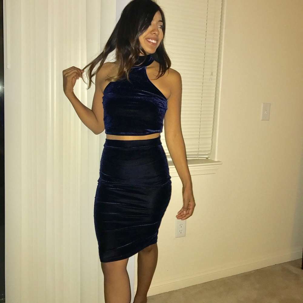 Sexy blue velvet set