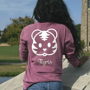 Berry long sleeve Tigris tee
