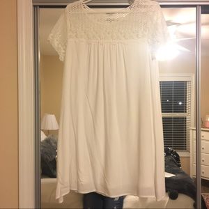 White short sleeve Shift dress