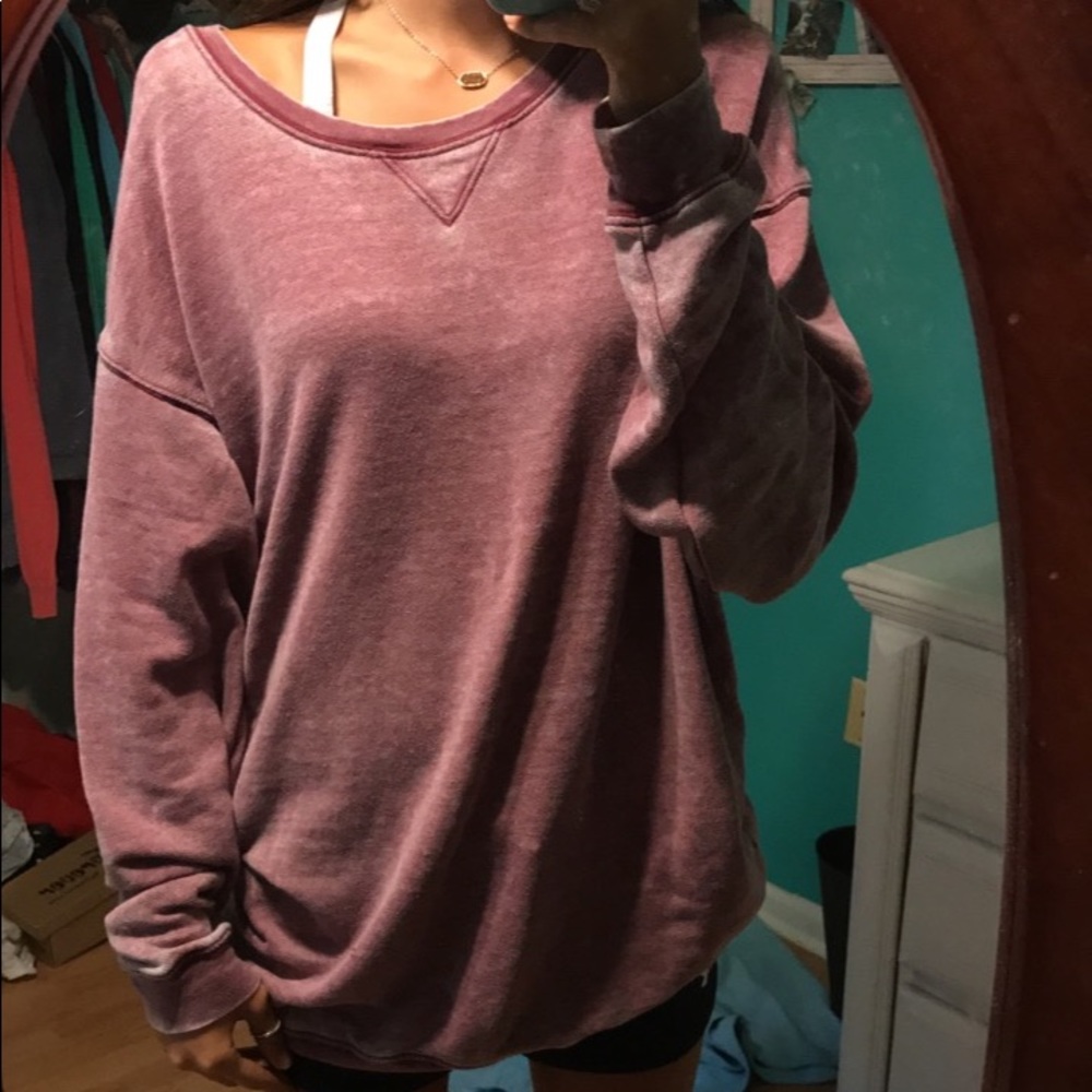 oversized sweatshirt