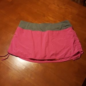 NWOT Nike Dri-Fit Running Skorts Pink Large NWOT Nike Dri-Fit Running Skorts Pink Large