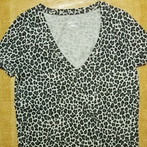 Bundle V-neck Short Sleeve T-shirt (2)Small New