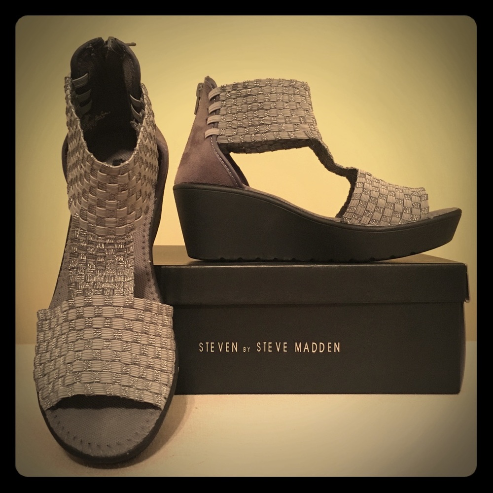 STEVEN by Steve Madden Women's Bengel Sandal