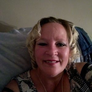 Meet your Posher, Suzette