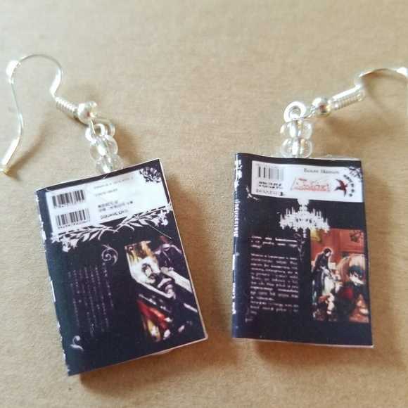 Black Butler Earrings - Picture 2 of 2