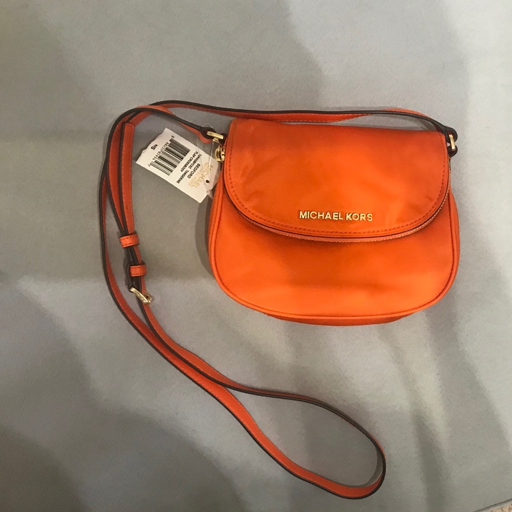 *Sold on Mercari * New Michael Kors Crossbody