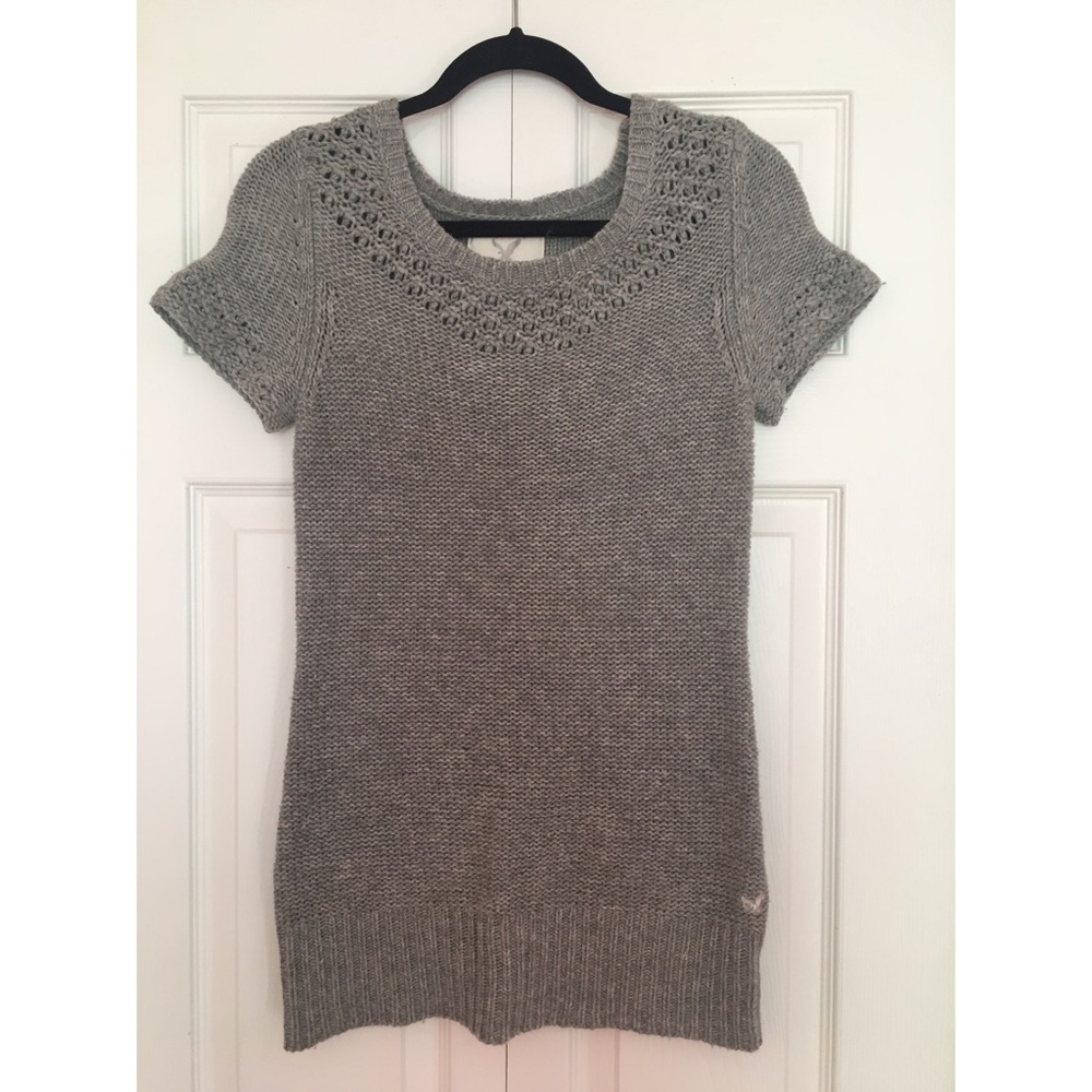 Tunic Length Short Sleeve Sweater