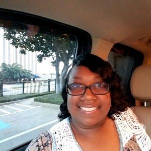 Meet your Posher, Lashelle