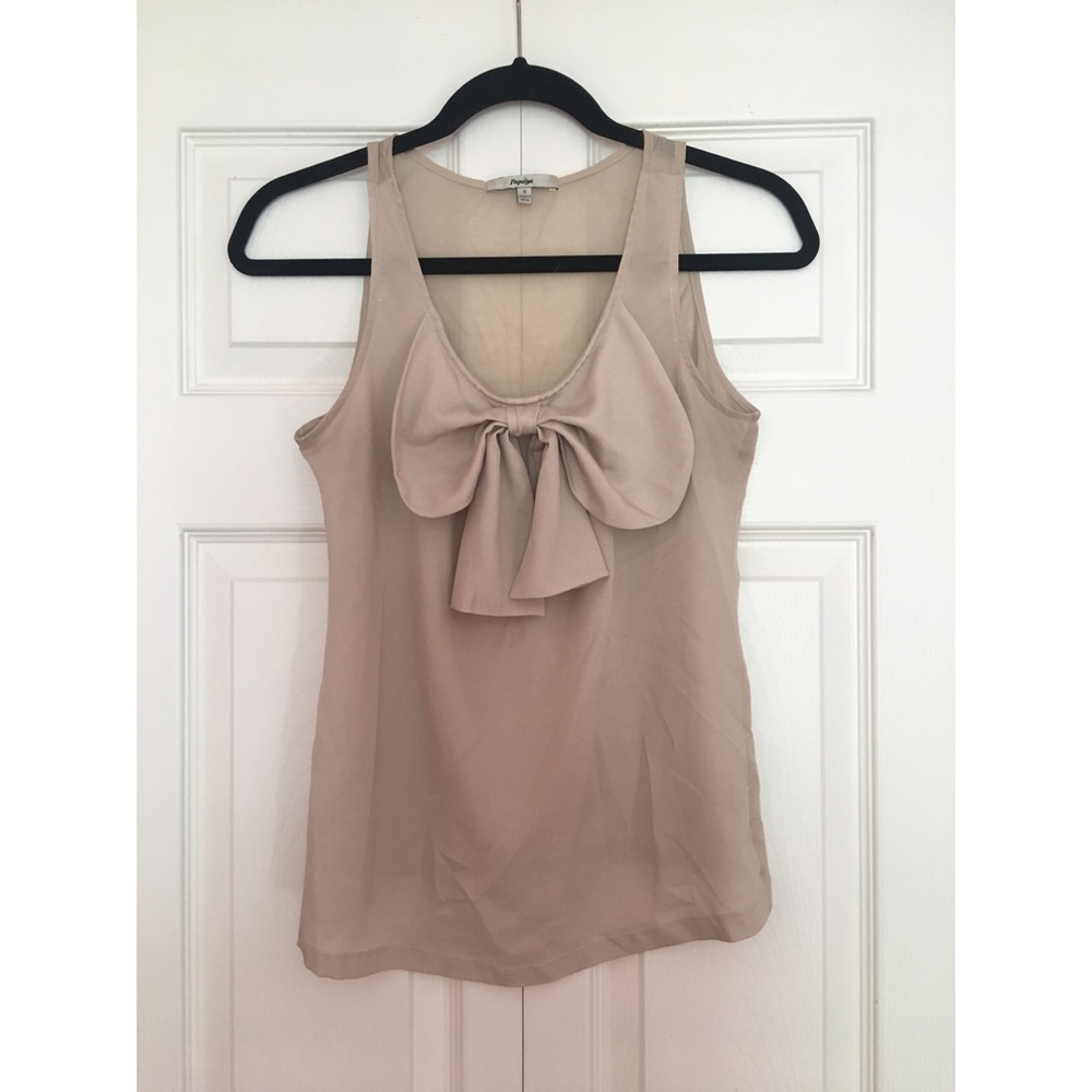 Tan Sleeveless Shirt with Bow