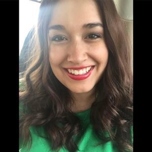 Meet your Posher, Daniella