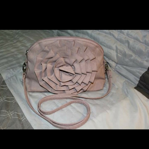 Pink crossbody - Picture 1 of 2