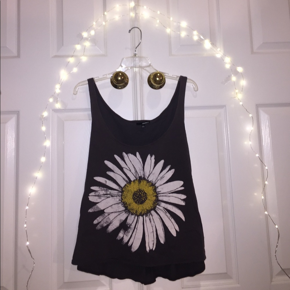 Grey O'Neil tank top with daisy design