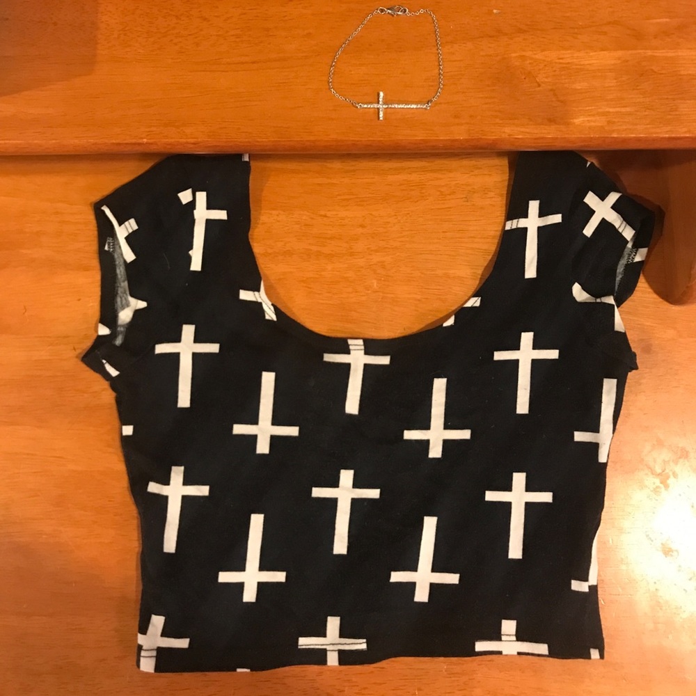 Cross Crop Top - Picture 3 of 3