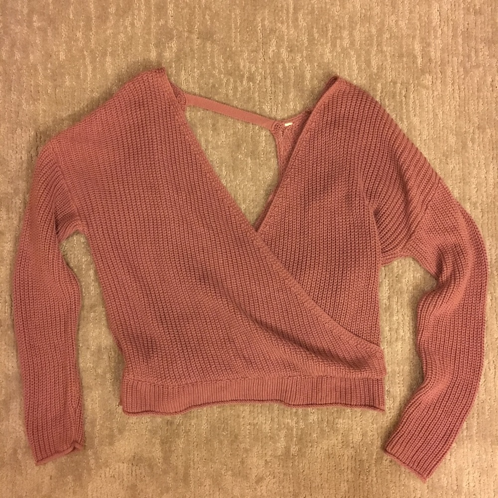 Light pink sweater